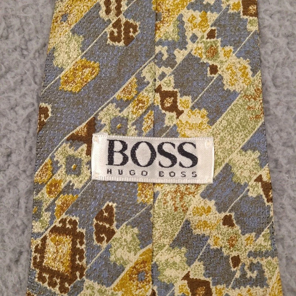 Hugo Boss Tie Necktie Mens 100%‎ Silk Classic Abstract Made in Italy